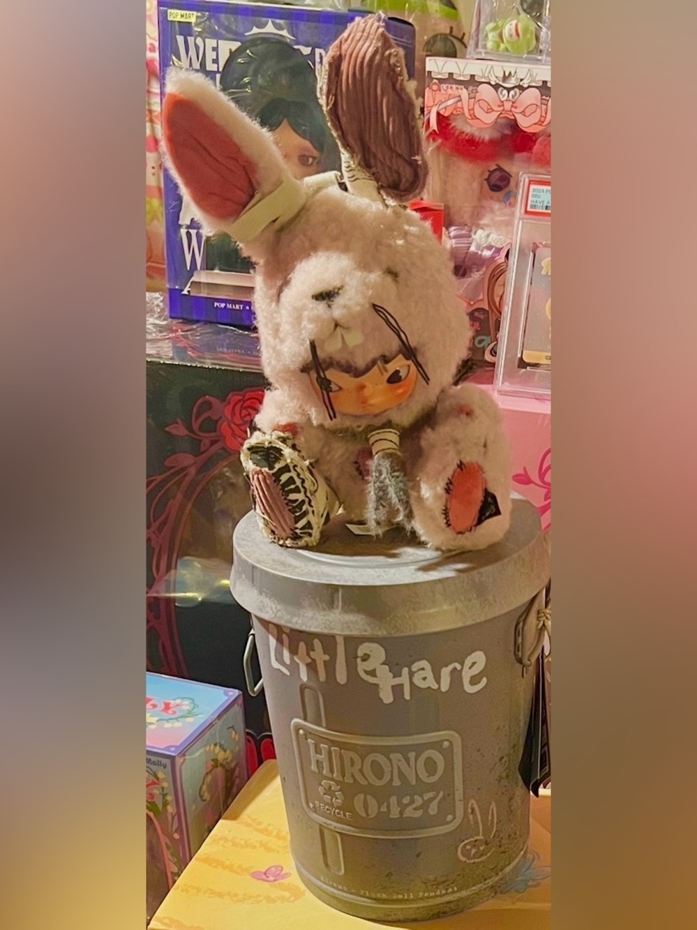 HIRONO “LITTLE  HARE” w/TAGS & CAN